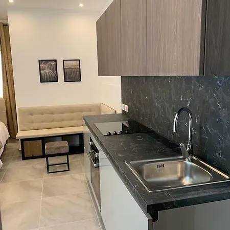 Studio Flat In Sliema Best Location By Homely!